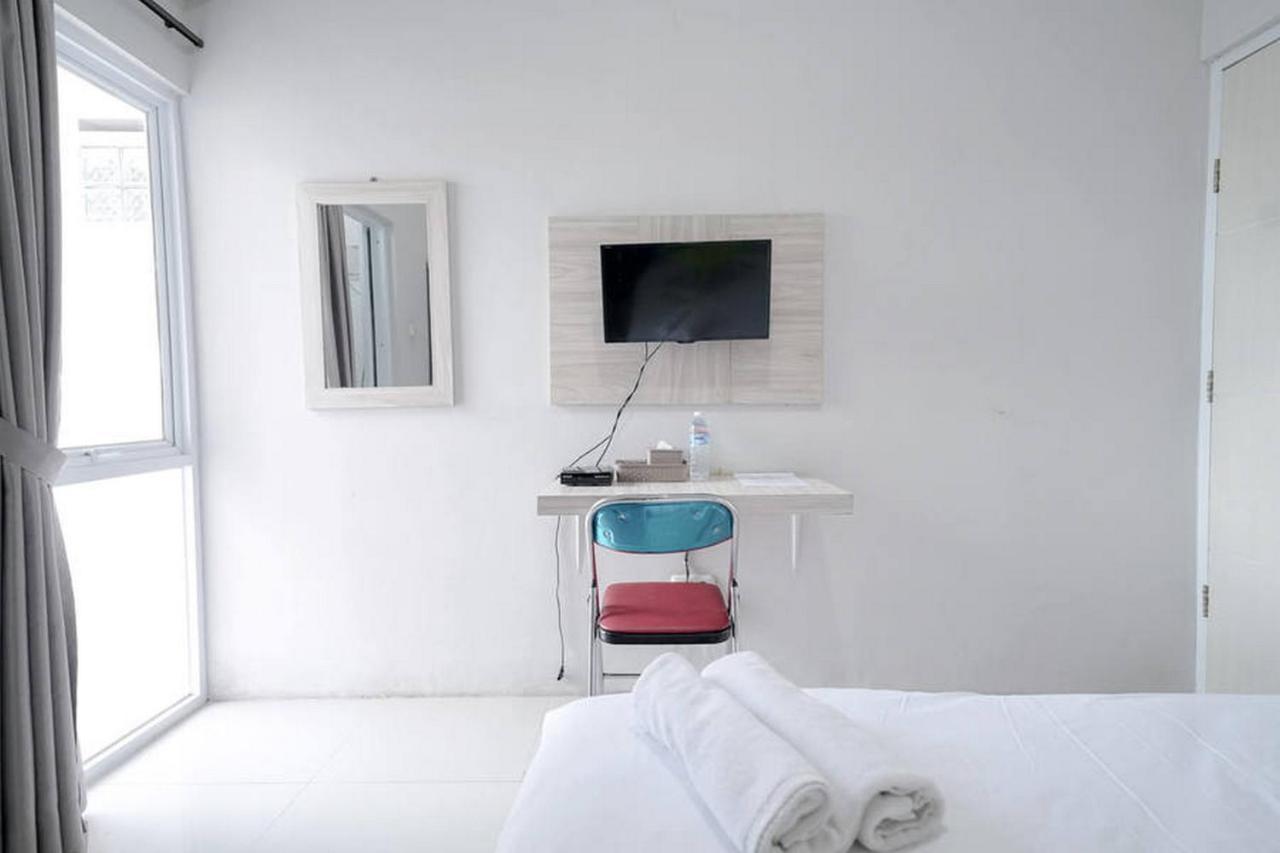 Urbanview Hotel Bari Syariah Palembang Bagian luar foto