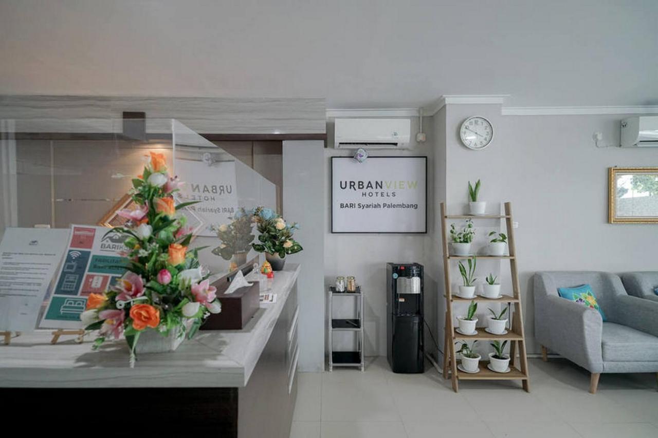 Urbanview Hotel Bari Syariah Palembang Bagian luar foto
