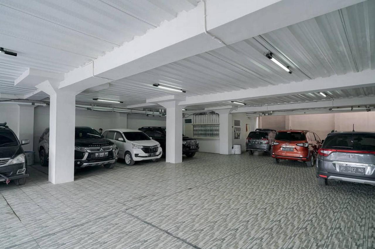Urbanview Hotel Bari Syariah Palembang Bagian luar foto
